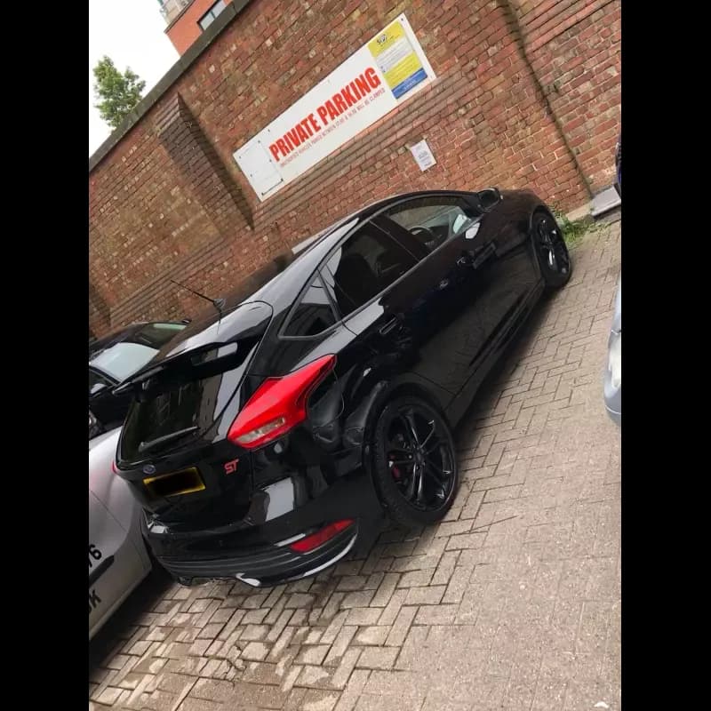 Black Ford Focus ST polished to a mirror finish by Dr. Autocare mobile valeting, Stockport